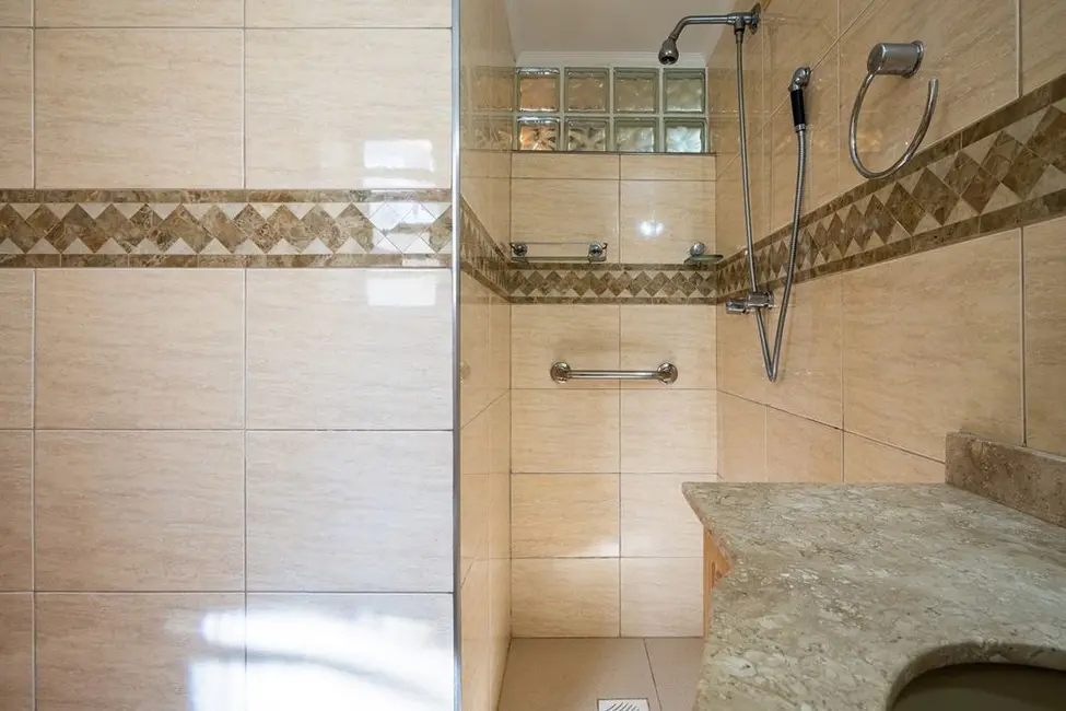 Apartamento com 3 quartos à venda, 90m2 em Pinheiros, São Paulo - SP - imagem 2 Foto 2 de Apartamento com 3 quartos à venda, 90m2 em Pinheiros, São Paulo - SP