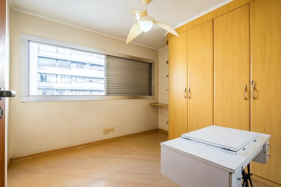 Apartamento com 3 quartos à venda, 90m2 em Pinheiros, São Paulo - SP - imagem 3 Foto 3 de Apartamento com 3 quartos à venda, 90m2 em Pinheiros, São Paulo - SP