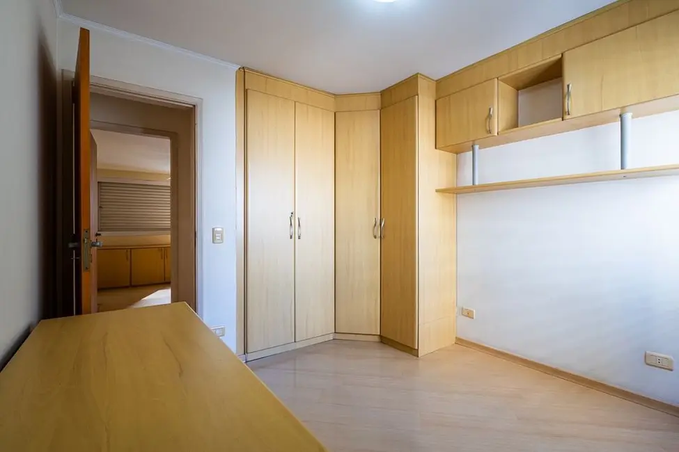Apartamento com 3 quartos à venda, 90m2 em Pinheiros, São Paulo - SP - imagem 4 Foto 4 de Apartamento com 3 quartos à venda, 90m2 em Pinheiros, São Paulo - SP