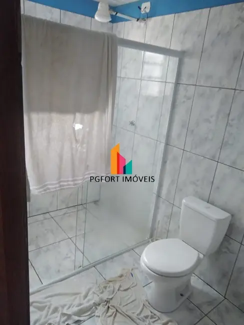 Foto 2 de Chácara com 2 quartos à venda, 120m2 em Santa Isabel - SP