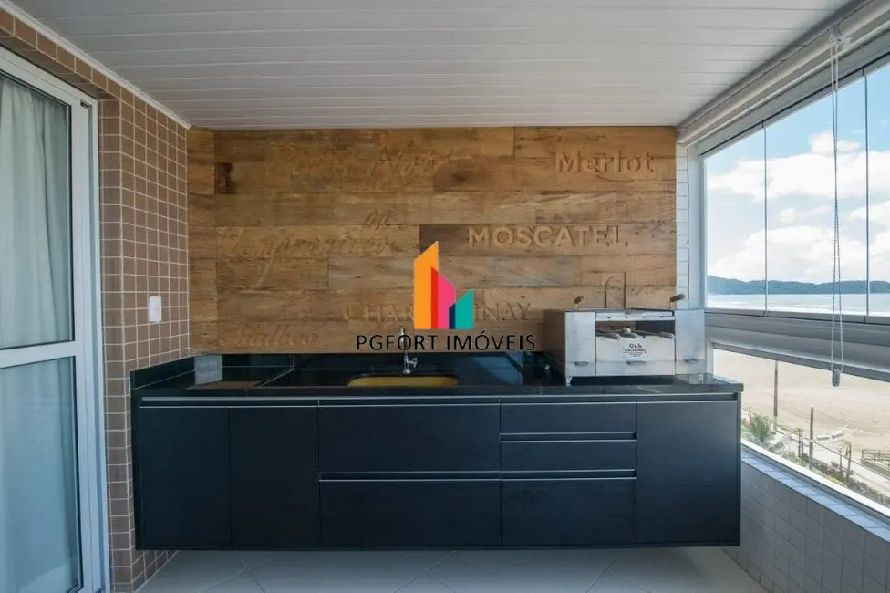 Foto 4 de Apartamento com 3 quartos à venda, 173m2 em Aviação, Praia Grande - SP