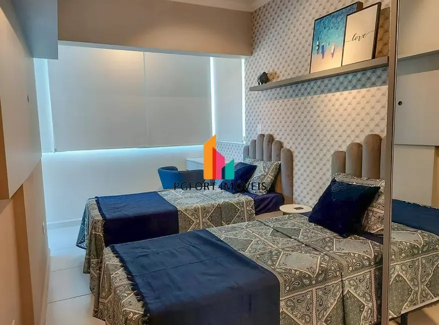 Apartamento com 2 quartos à venda, 169m2 em Guilhermina, Praia Grande - SP - imagem 5 Foto 5 de Apartamento com 2 quartos à venda, 169m2 em Guilhermina, Praia Grande - SP