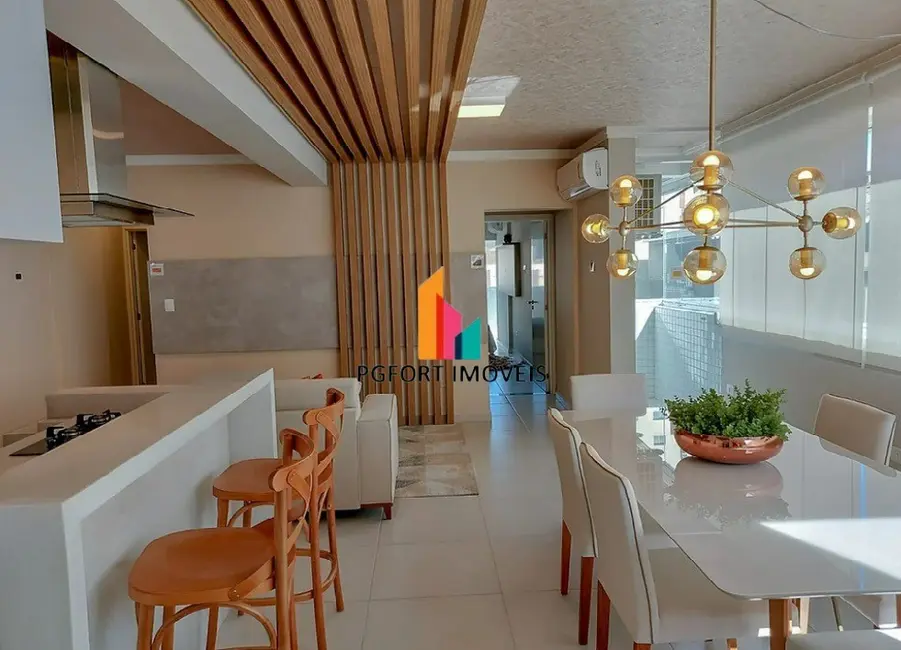 Foto 2 de Apartamento com 2 quartos à venda, 169m2 em Guilhermina, Praia Grande - SP