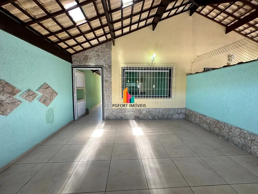 Foto 1 de Casa com 2 quartos à venda, 71m2 em Caiçara, Praia Grande - SP