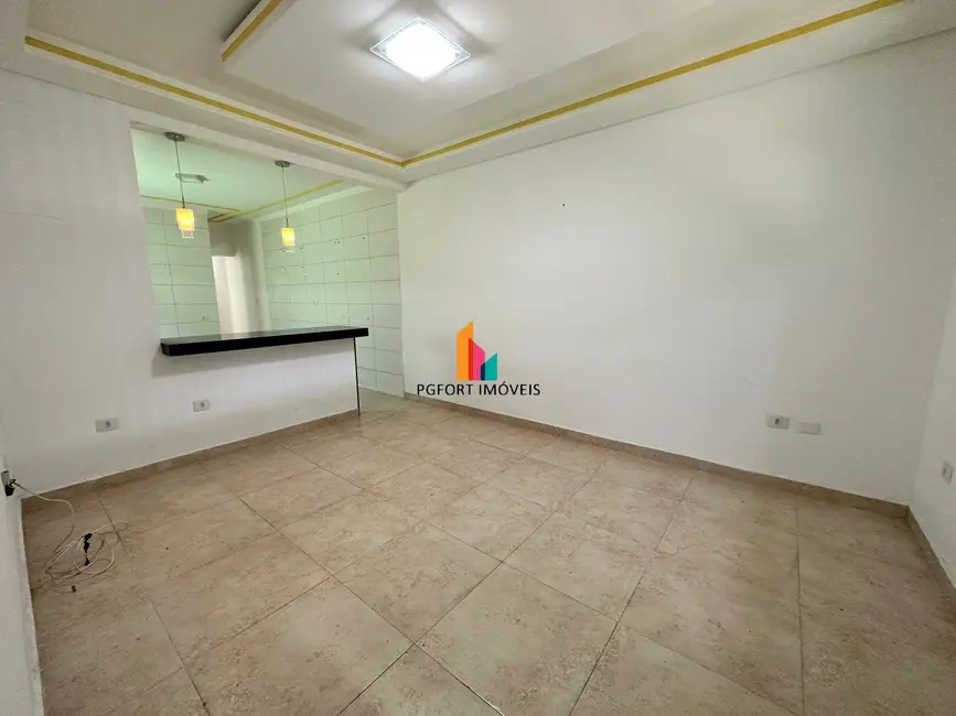 Casa com 2 quartos à venda, 71m2 em Caiçara, Praia Grande - SP - imagem 6 Foto 6 de Casa com 2 quartos à venda, 71m2 em Caiçara, Praia Grande - SP