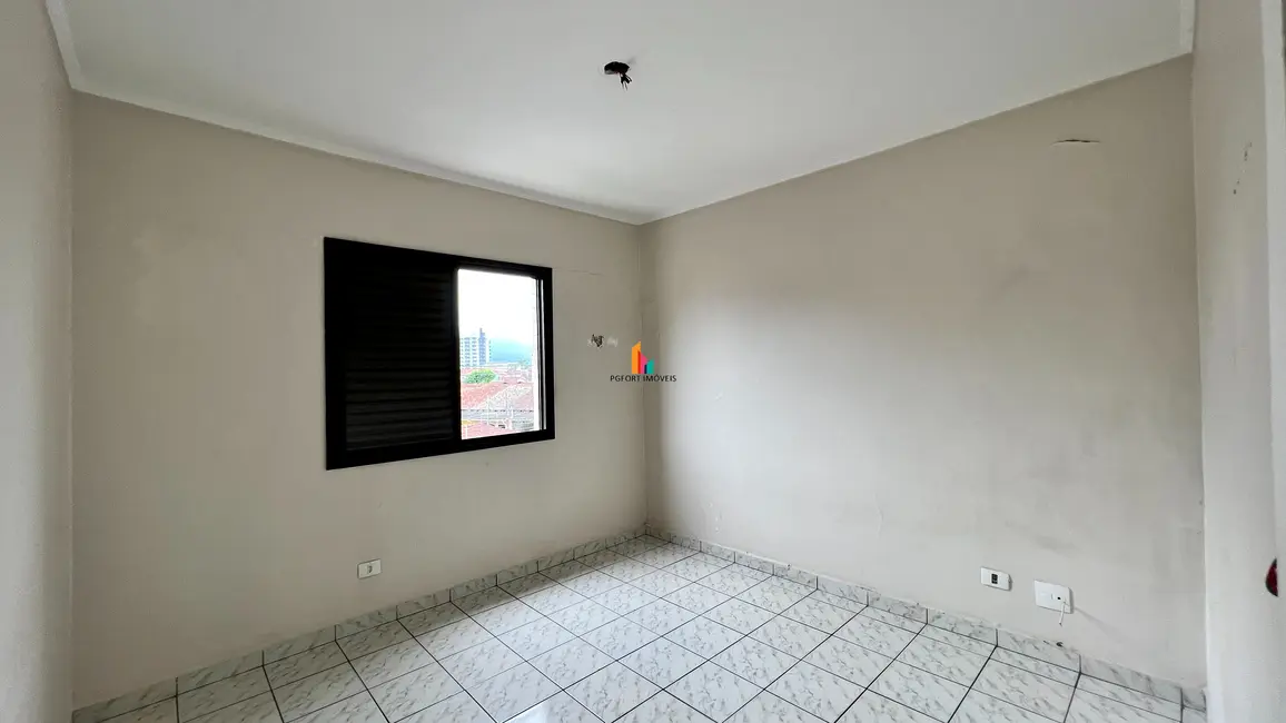 Foto 5 de Apartamento com 2 quartos à venda, 55m2 em Caiçara, Praia Grande - SP