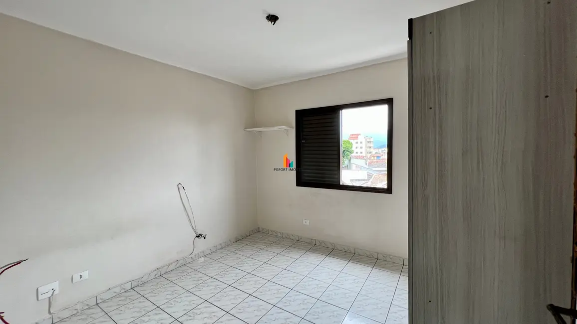 Foto 4 de Apartamento com 2 quartos à venda, 55m2 em Caiçara, Praia Grande - SP