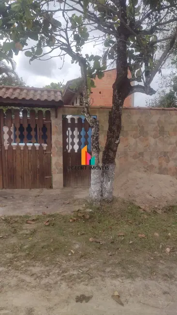 Foto 5 de Casa com 2 quartos à venda, 86m2 em Itanhaem - SP