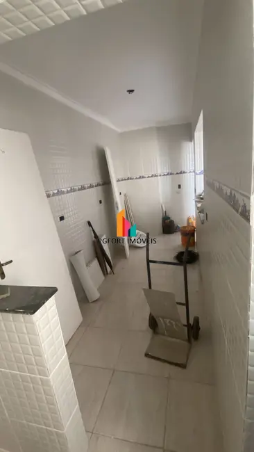 Foto 2 de Apartamento com 2 quartos à venda, 51m2 em Tupi, Praia Grande - SP