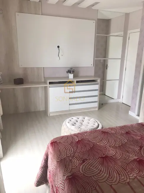 Casa com 3 quartos à venda, 231m2 em São Vicente, Itajai - SC - imagem 8 Foto 8 de Casa com 3 quartos à venda, 231m2 em São Vicente, Itajai - SC