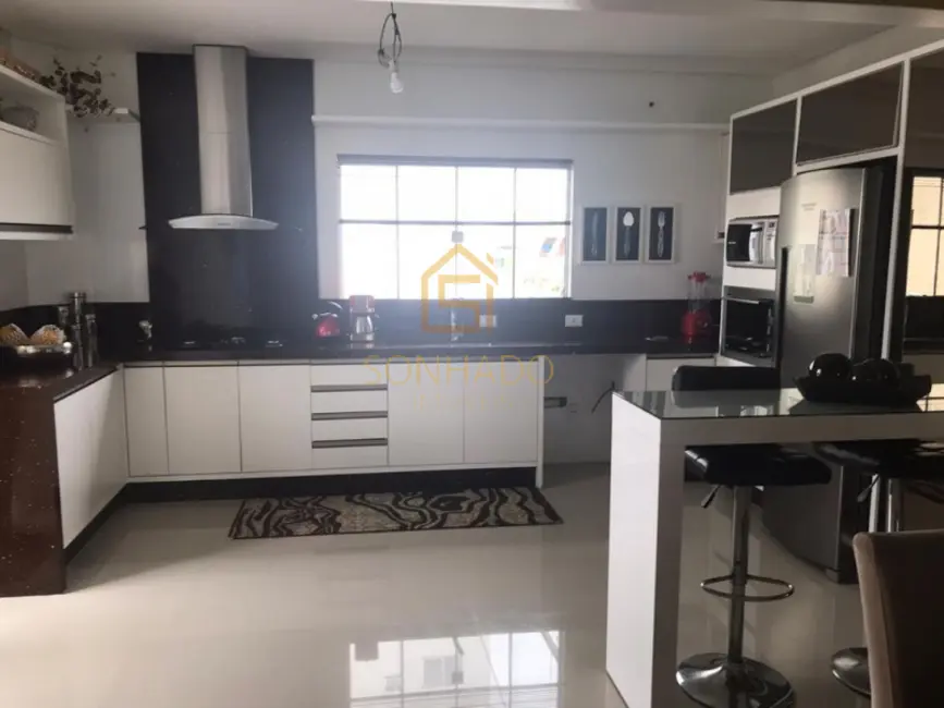 Casa com 3 quartos à venda, 231m2 em São Vicente, Itajai - SC - imagem 3 Foto 3 de Casa com 3 quartos à venda, 231m2 em São Vicente, Itajai - SC