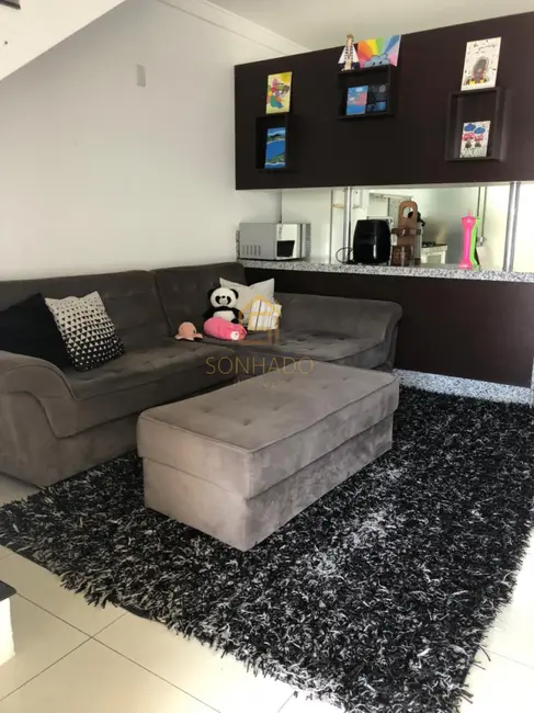 Sobrado com 3 quartos à venda, 109m2 em Ressacada, Itajai - SC - imagem 3 Foto 3 de Sobrado com 3 quartos à venda, 109m2 em Ressacada, Itajai - SC