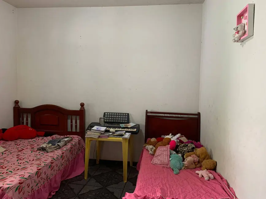 Foto 9 de Casa com 4 quartos à venda, 60m2 em Contagem - MG