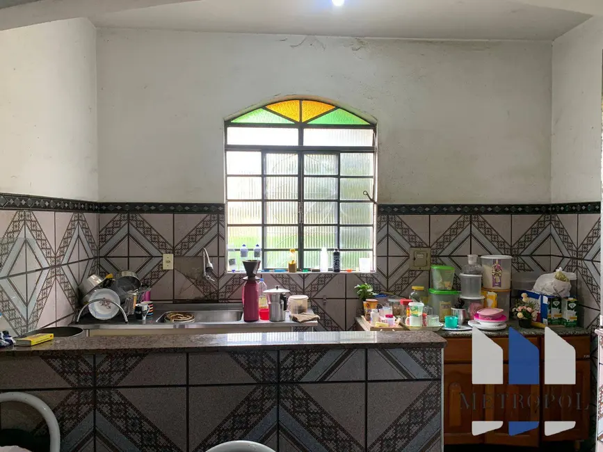 Foto 4 de Casa com 4 quartos à venda, 60m2 em Contagem - MG