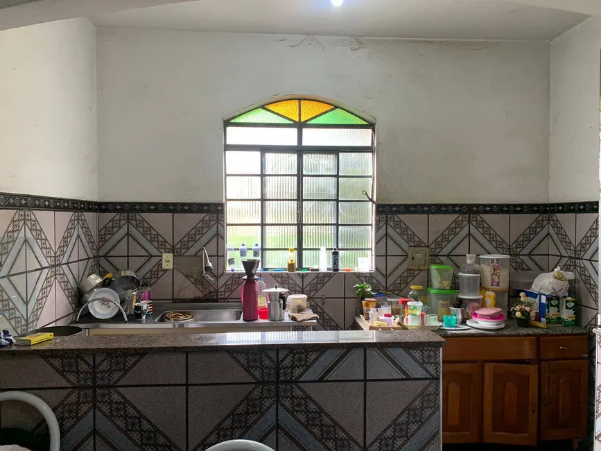 Foto 4 de Casa com 4 quartos à venda, 60m2 em Contagem - MG