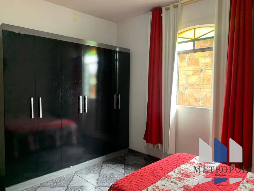 Foto 7 de Casa com 4 quartos à venda, 60m2 em Contagem - MG