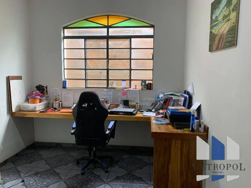 Foto 6 de Casa com 4 quartos à venda, 60m2 em Contagem - MG