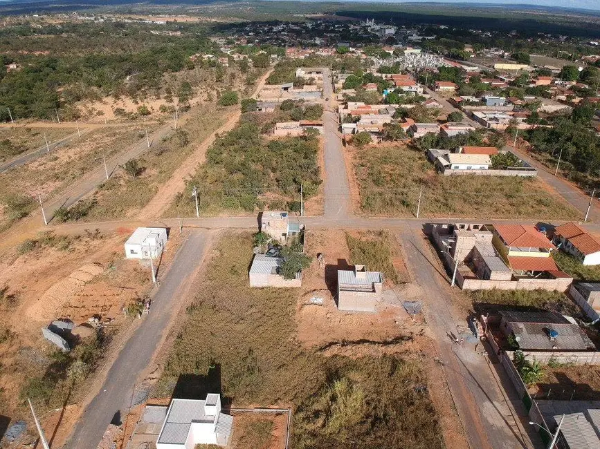 Foto 1 de Terreno / Lote à venda, 200m2 em Felixlandia - MG