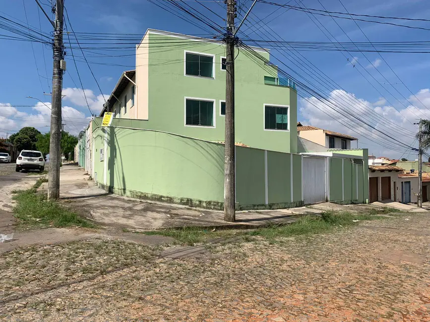 Foto 2 de Casa com 3 quartos à venda, 300m2 em Contagem - MG