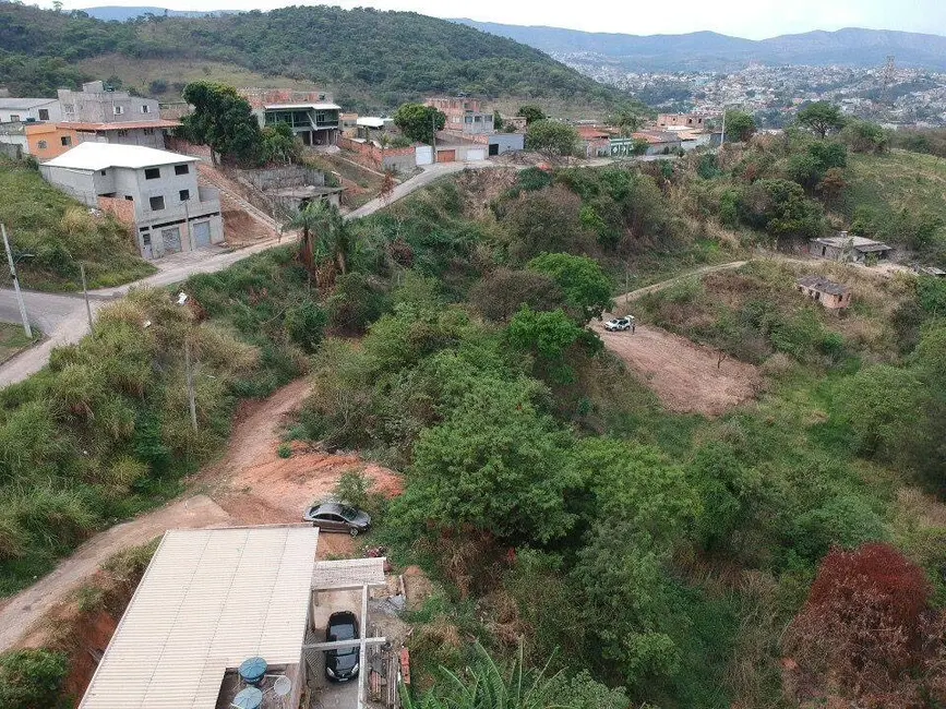 Terreno / Lote à venda, 360m2 em Ibirite - MG - imagem 3 Foto 3 de Terreno / Lote à venda, 360m2 em Ibirite - MG
