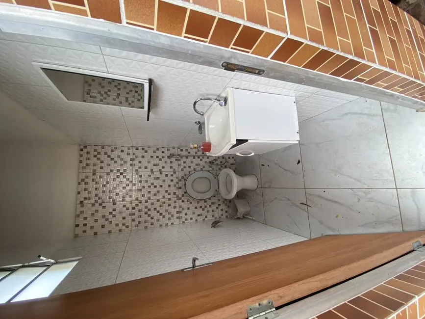 Foto 4 de Casa com 4 quartos à venda, 2000m2 em Califórnia, Betim - MG