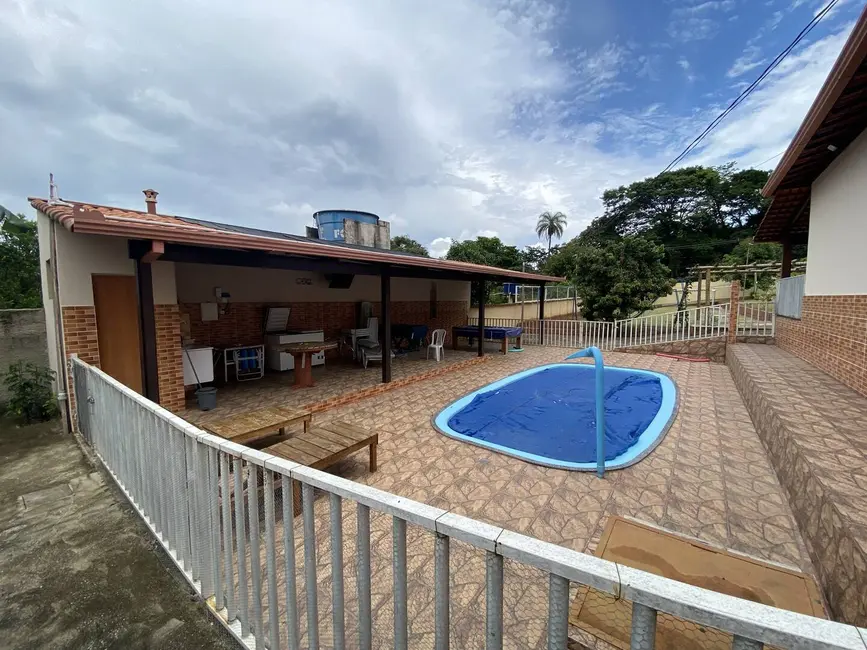 Foto 9 de Casa com 4 quartos à venda, 2000m2 em Califórnia, Betim - MG