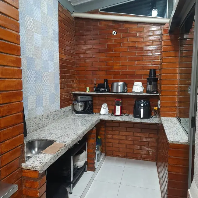 Foto 2 de Casa com 2 quartos à venda, 366m2 em Eymard, Belo Horizonte - MG