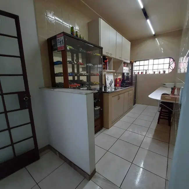 Foto 5 de Casa com 2 quartos à venda, 366m2 em Eymard, Belo Horizonte - MG