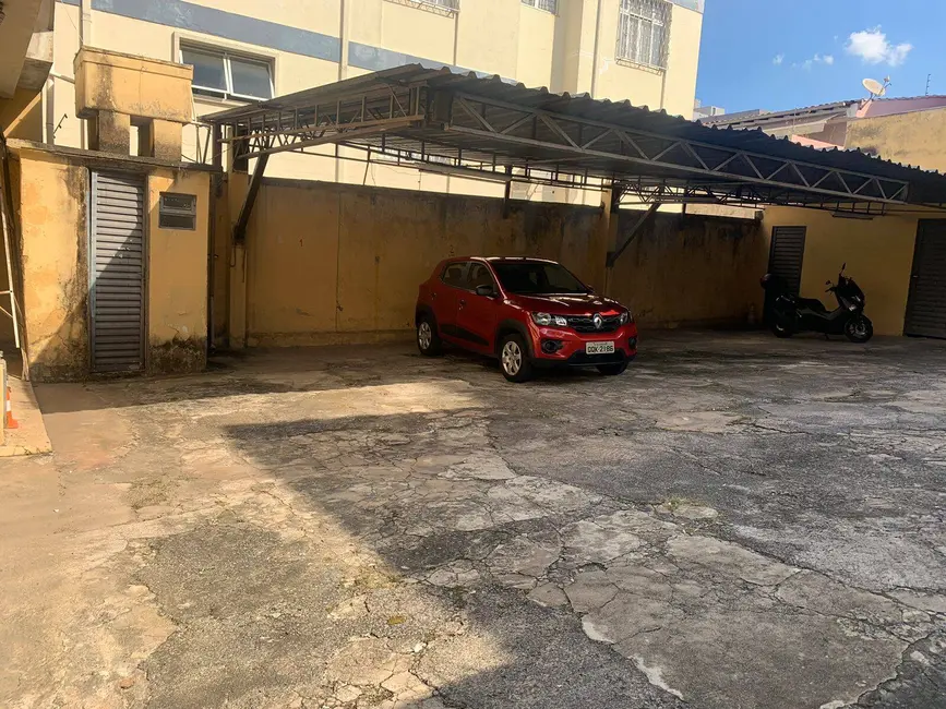 Foto 2 de Casa com 3 quartos à venda, 200m2 em Carlos Prates, Belo Horizonte - MG