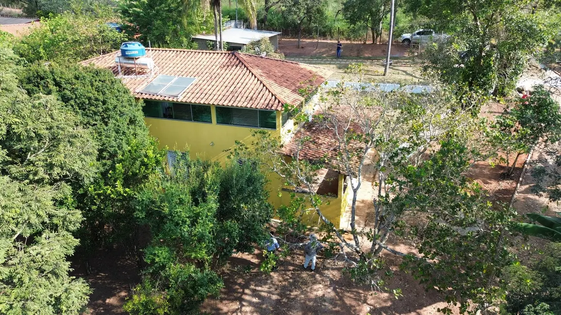 Terreno / Lote à venda, 15000m2 em Mateus Leme - MG - imagem 3 Foto 3 de Terreno / Lote à venda, 15000m2 em Mateus Leme - MG