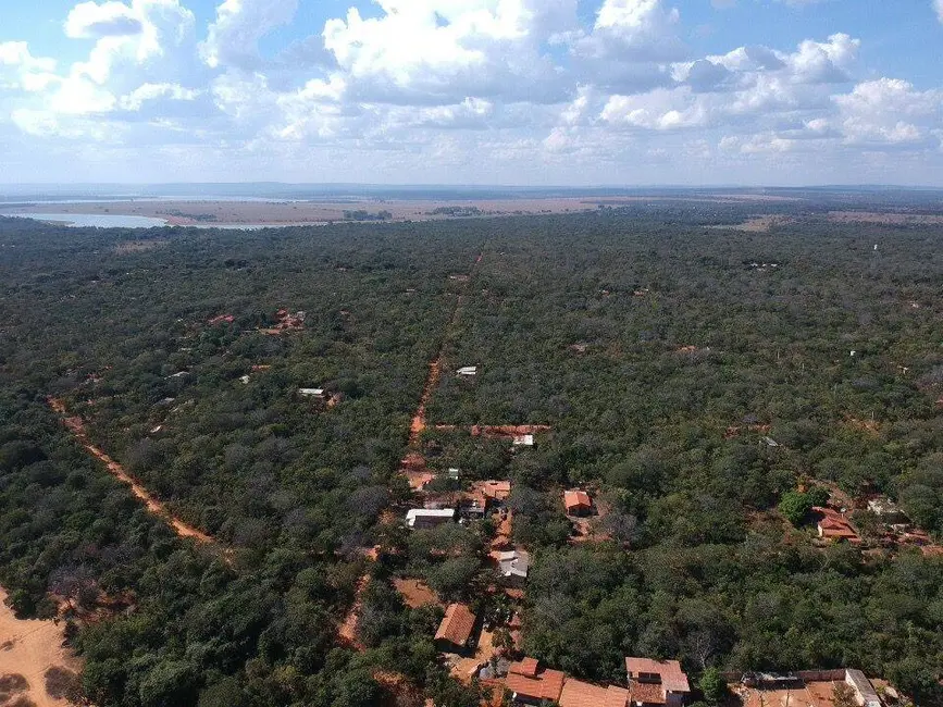 Foto 2 de Terreno / Lote à venda, 1000m2 em Felixlandia - MG