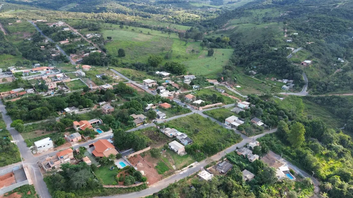 Foto 2 de Terreno / Lote à venda e para alugar, 360m2 em Igarape - MG