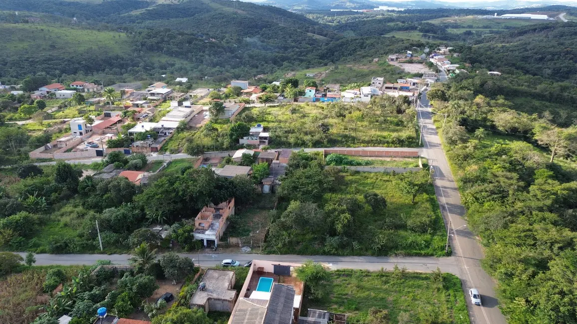 Foto 3 de Terreno / Lote à venda, 360m2 em Igarape - MG