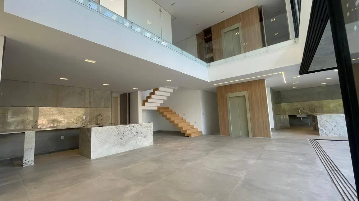 Foto 7 de Casa com 3 quartos à venda, 513m2 em Contagem - MG