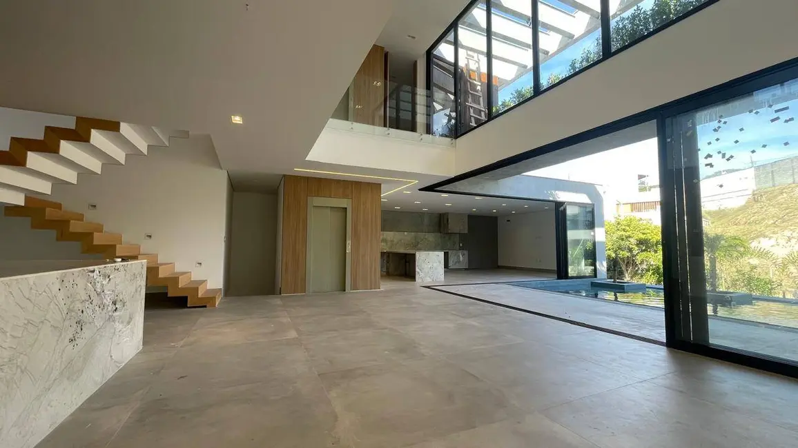 Foto 6 de Casa com 3 quartos à venda, 513m2 em Contagem - MG