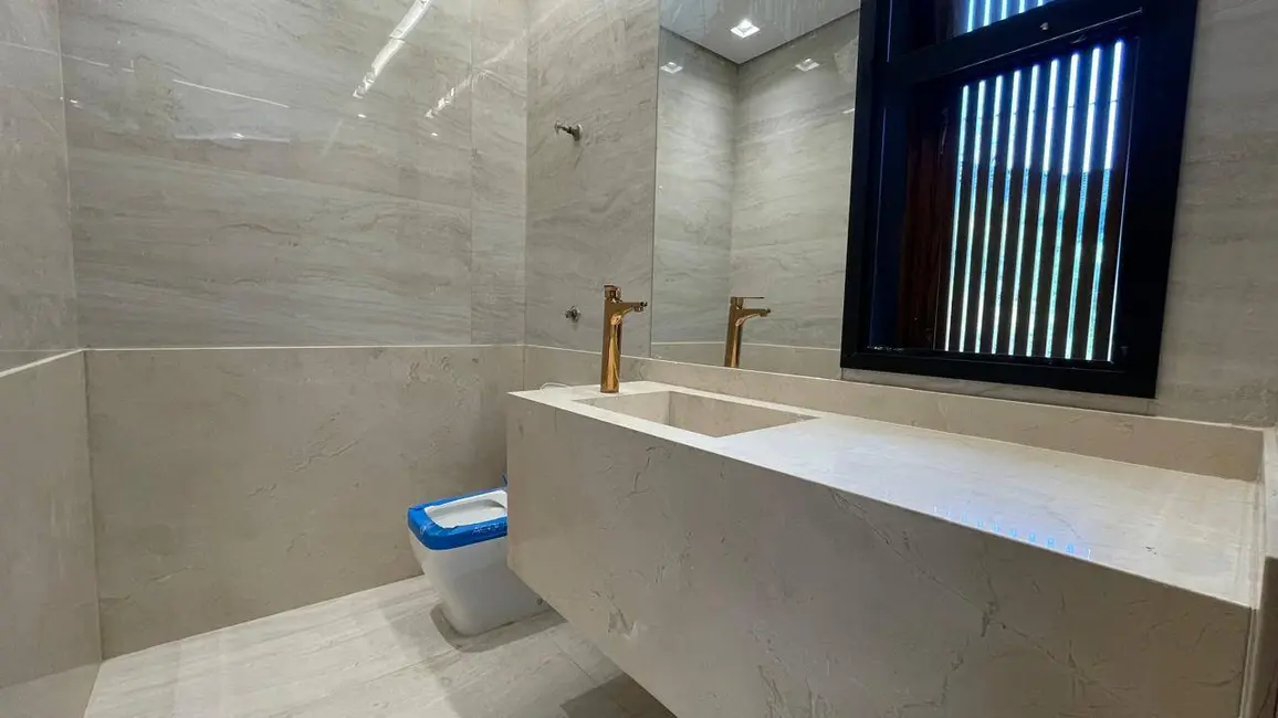 Foto 4 de Casa com 3 quartos à venda, 513m2 em Contagem - MG