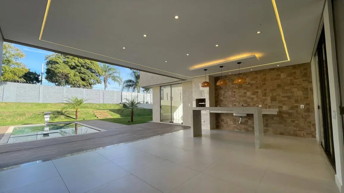 Foto 17 de Casa à venda, 1000m2 em Igarape - MG