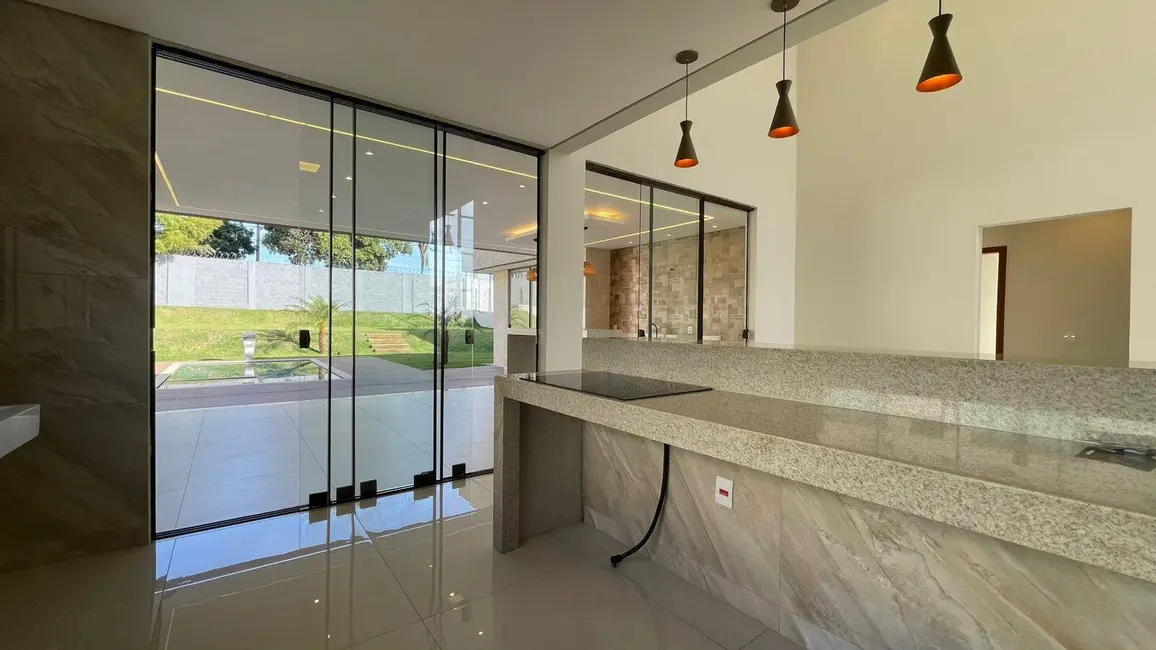 Foto 5 de Casa à venda, 1000m2 em Igarape - MG