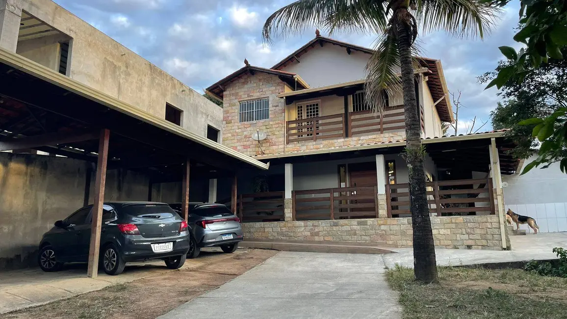 Foto 1 de Casa com 4 quartos à venda, 512m2 em Contagem - MG