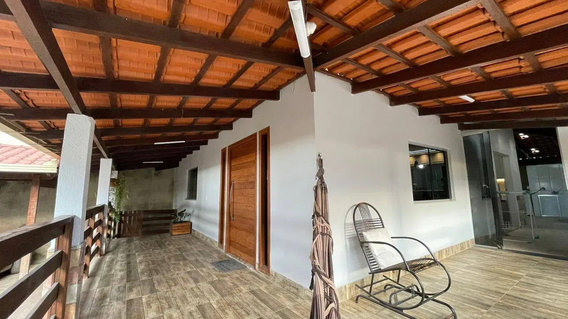 Foto 3 de Casa com 4 quartos à venda, 512m2 em Contagem - MG