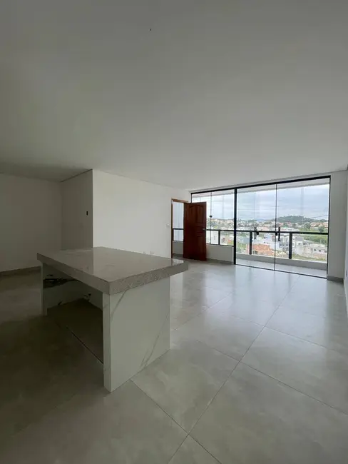 Casa com 3 quartos à venda, 151m2 em Guarujá Mansões, Betim - MG - imagem 4 Foto 4 de Casa com 3 quartos à venda, 151m2 em Guarujá Mansões, Betim - MG
