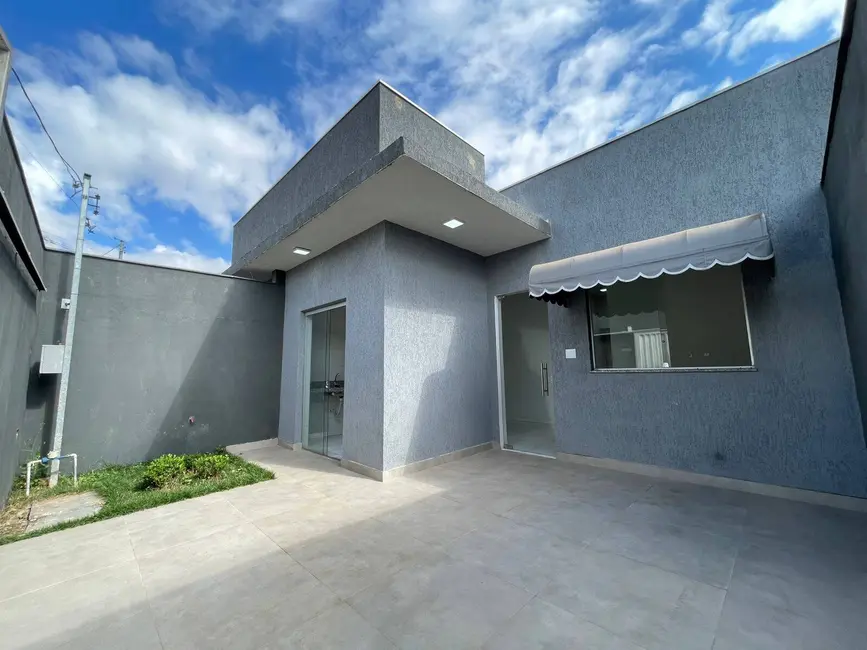 Foto 1 de Casa com 2 quartos à venda, 60m2 em Sao Joaquim De Bicas - MG