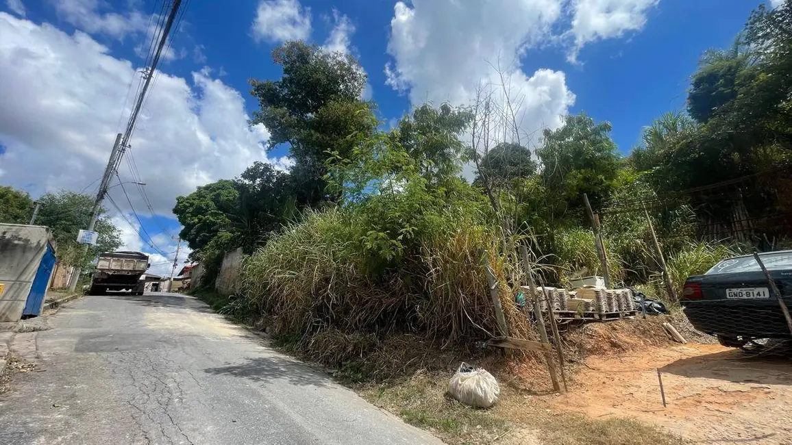Foto 3 de Terreno / Lote à venda, 400m2 em Bom Retiro, Betim - MG