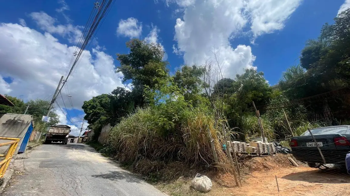 Foto 1 de Terreno / Lote à venda, 400m2 em Bom Retiro, Betim - MG