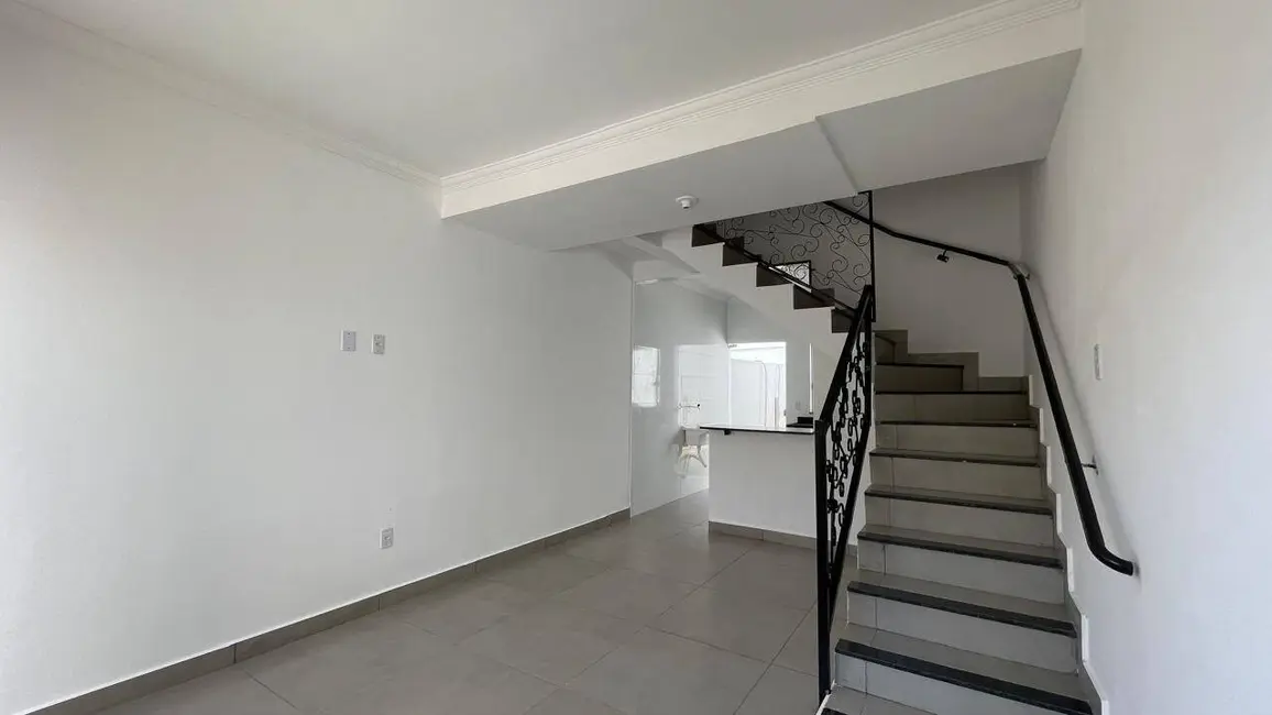 Foto 6 de Casa com 2 quartos à venda, 74m2 em Jardim das Alterosas - 2ª Seção, Betim - MG