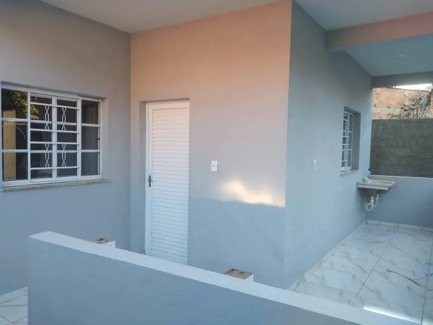 Casa com 2 quartos à venda, 180m2 em Igarape - MG - imagem 2 Foto 2 de Casa com 2 quartos à venda, 180m2 em Igarape - MG