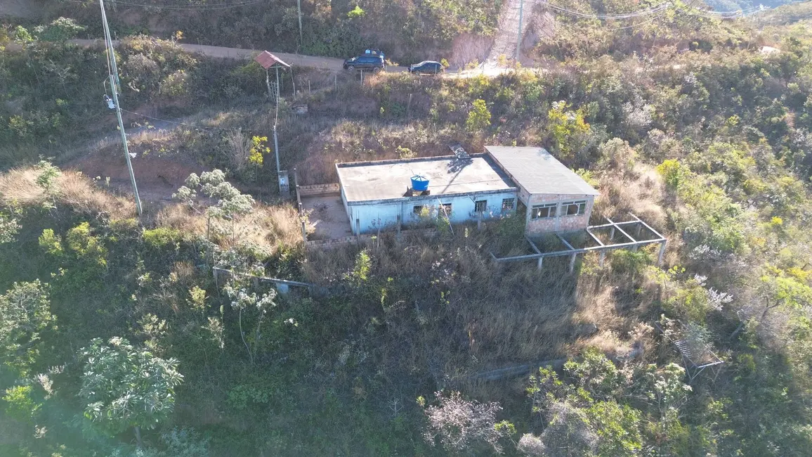 Sítio / Rancho com 3 quartos à venda, 20000m2 em Centro, Sabara - MG - imagem 8 Foto 8 de Sítio / Rancho com 3 quartos à venda, 20000m2 em Centro, Sabara - MG