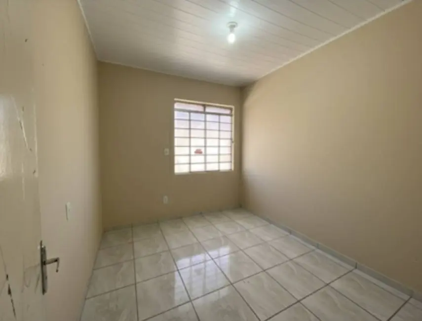 Apartamento com 6 quartos para alugar, 120m2 em Contagem - MG - imagem 2 Foto 2 de Apartamento com 6 quartos para alugar, 120m2 em Contagem - MG