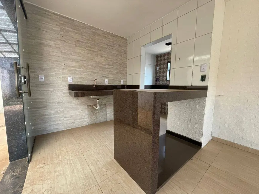 Foto 9 de Casa com 2 quartos à venda, 200m2 em Igarape - MG