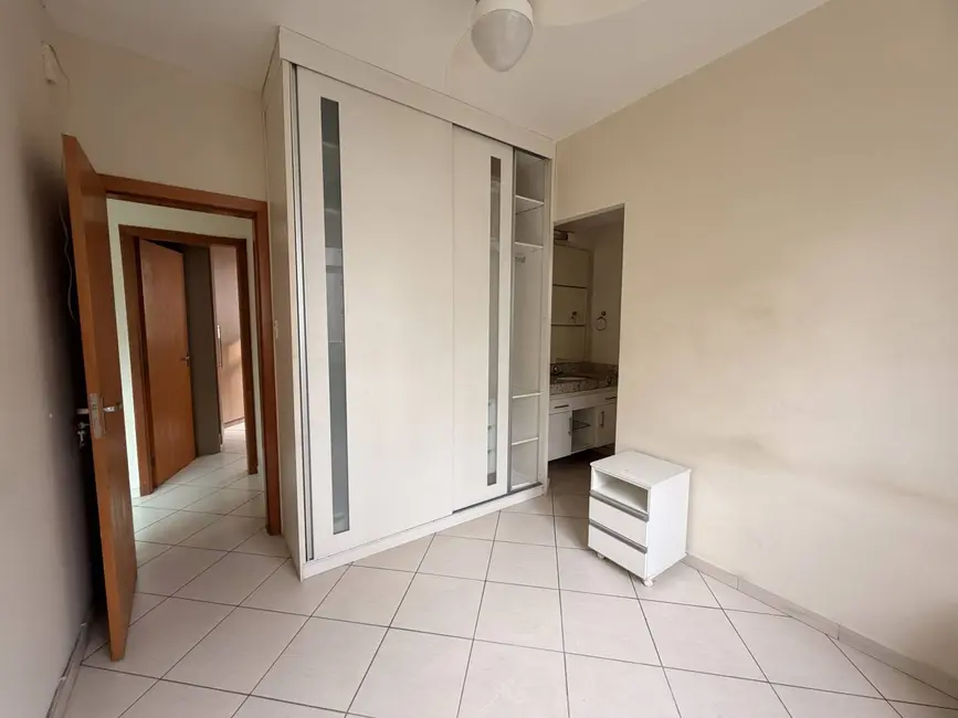 Foto 3 de Apartamento com 2 quartos para alugar, 50m2 em Dona Clara, Belo Horizonte - MG